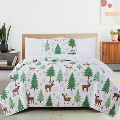 Decorate Your Bedroom with a 3-Piece Holiday Quilt Sets
