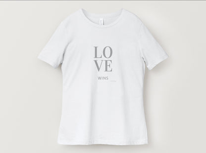 Inspirational T-Shirts "Love Wins"
