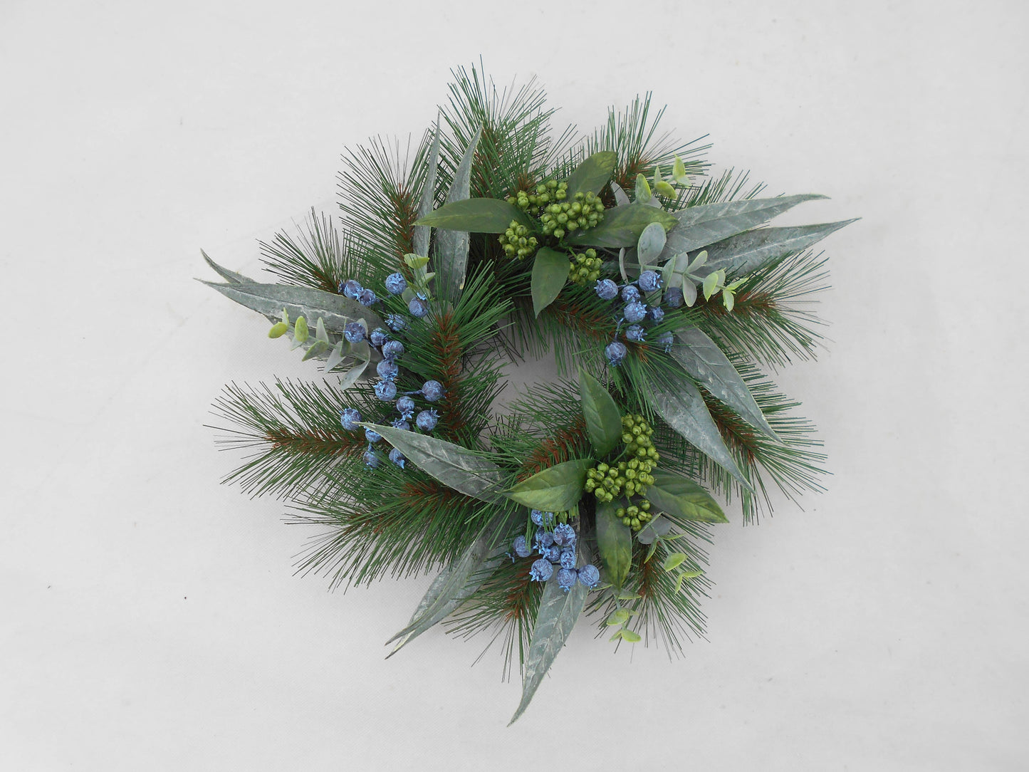 Beautiful! Artificial  Christmas Pine Euc Blueberry Candle Ring 12"