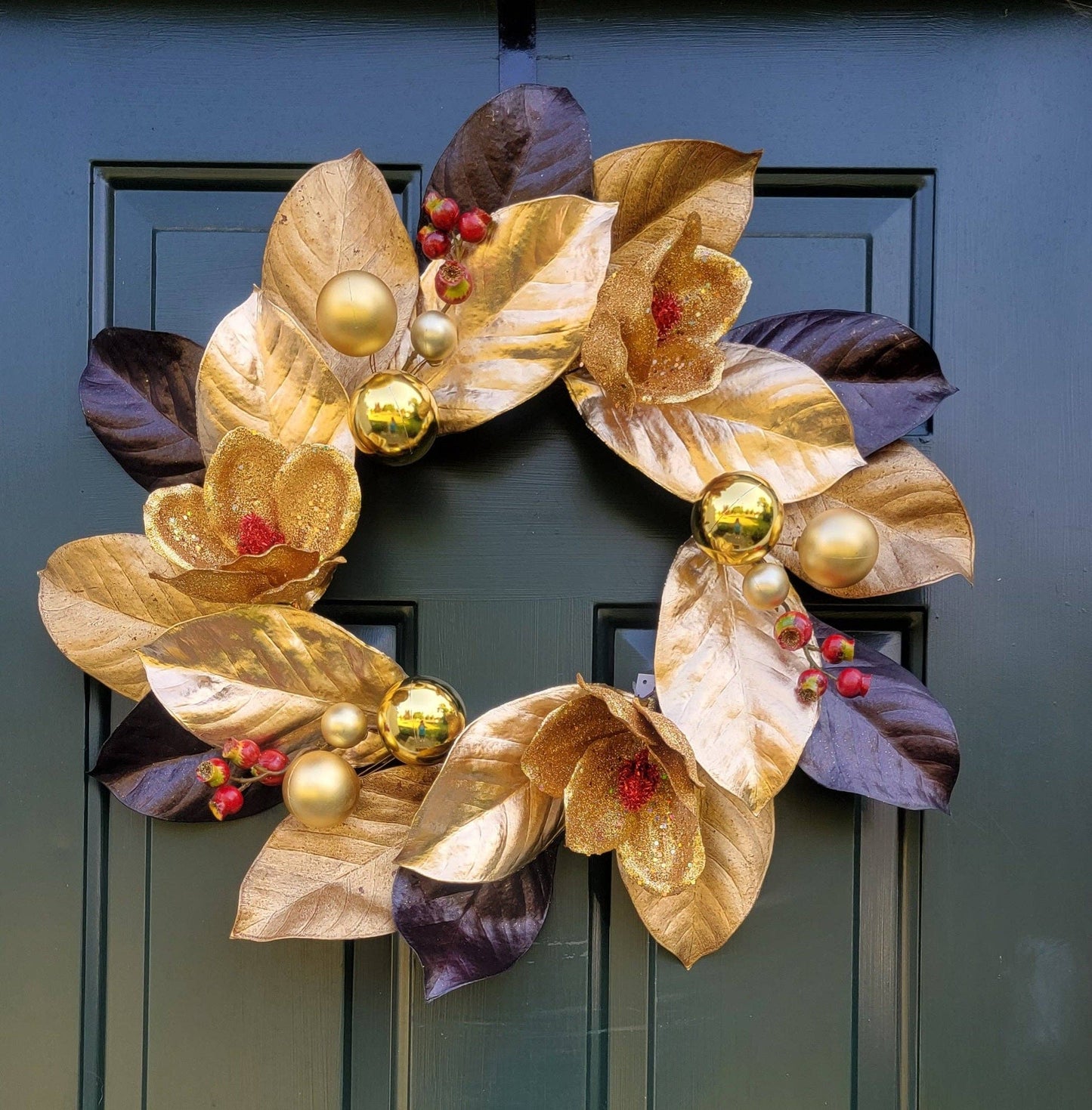 Beautiful! Christmas Magnolia Wreath with Ornaments 22" Gold